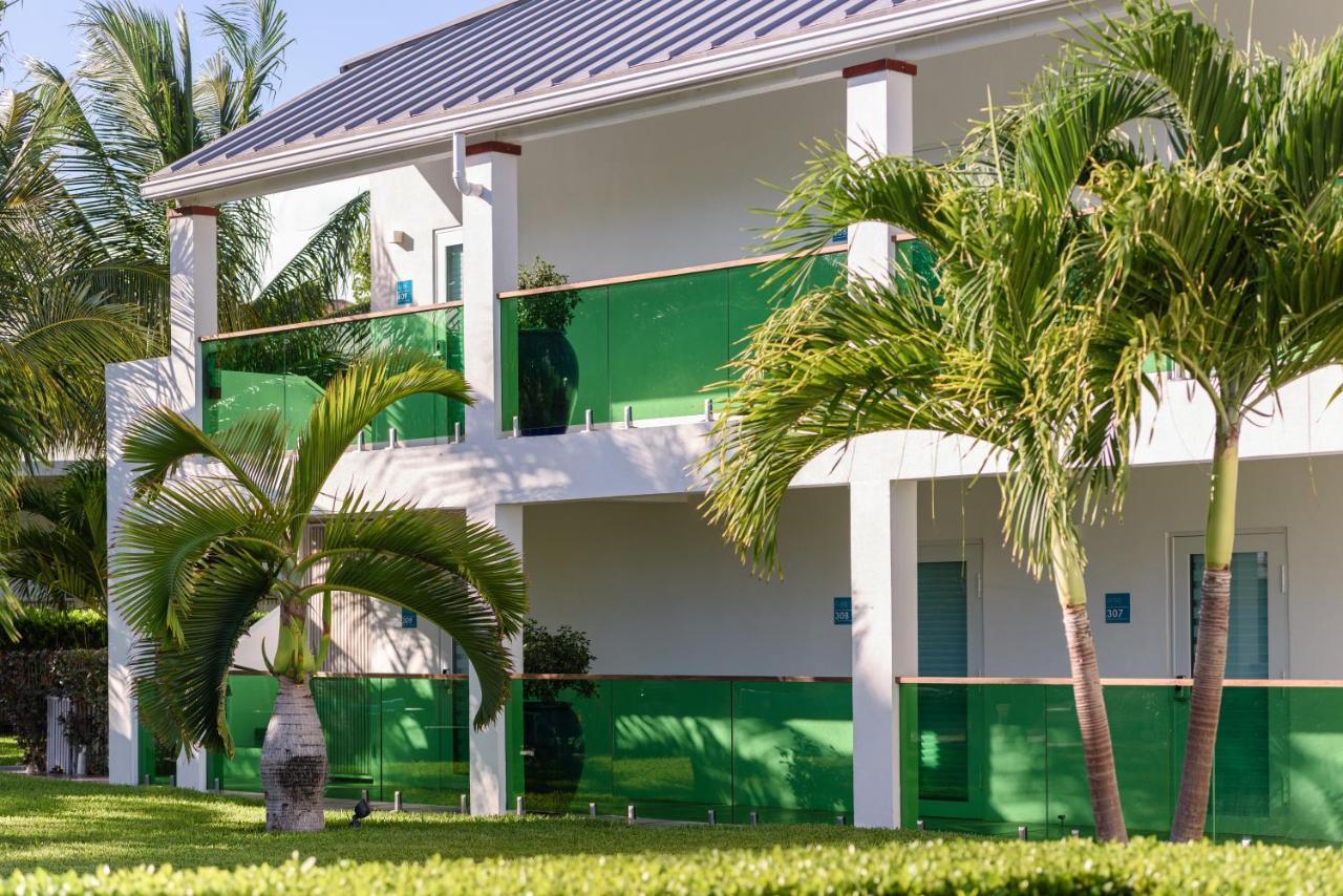 The Oasis At Grace Bay Hotel ภายนอก รูปภาพ
